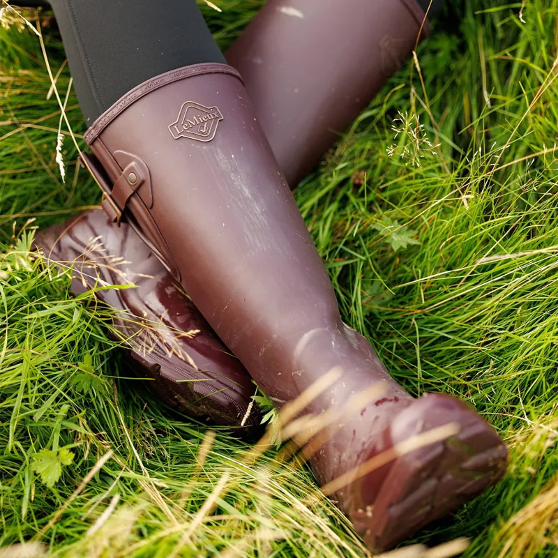 Stride on sale right boots