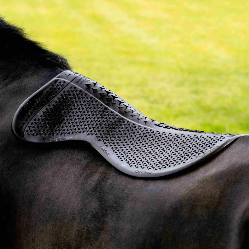 LeMieux Gel-Tek Shaped Half Pad - Brown-1