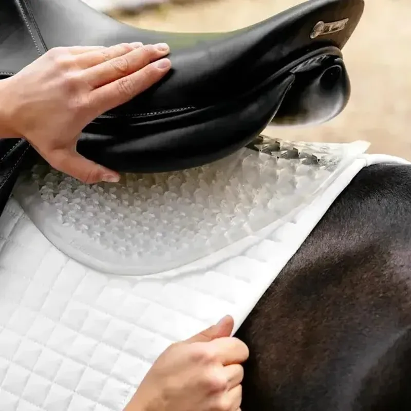 LeMieux Gel-Tek Shaped Half Pad - Clear-3