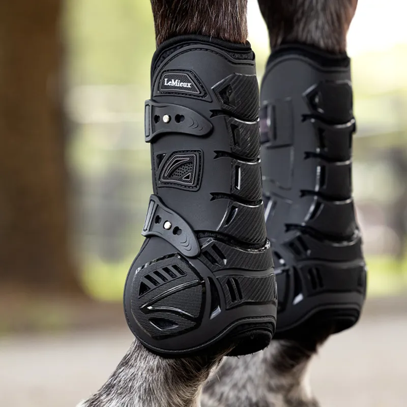 LeMieux Motion Cool Tendon Boots - Black-7