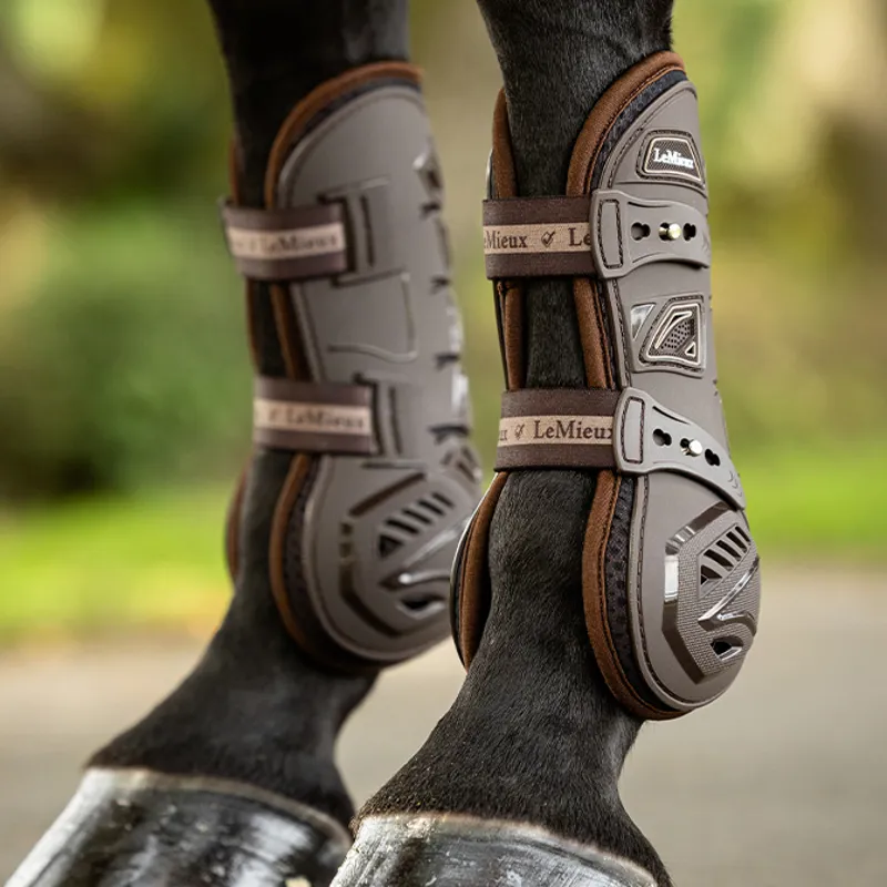 LeMieux Motion Cool Tendon Boots - Brown-7