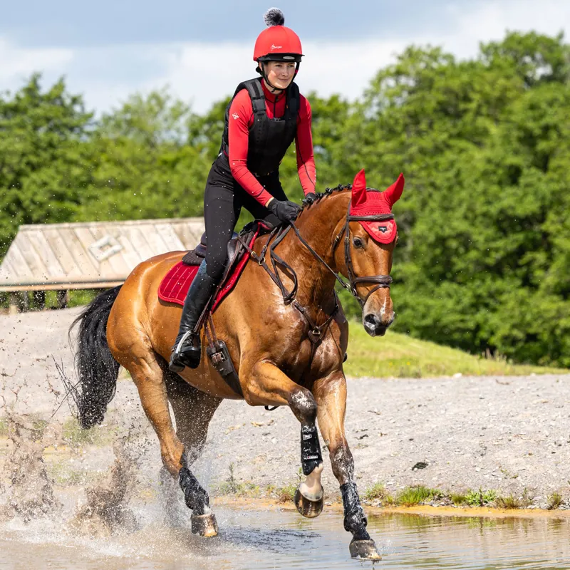 LeMieux Loire Classic Satin Close Contact Square - Chilli-3