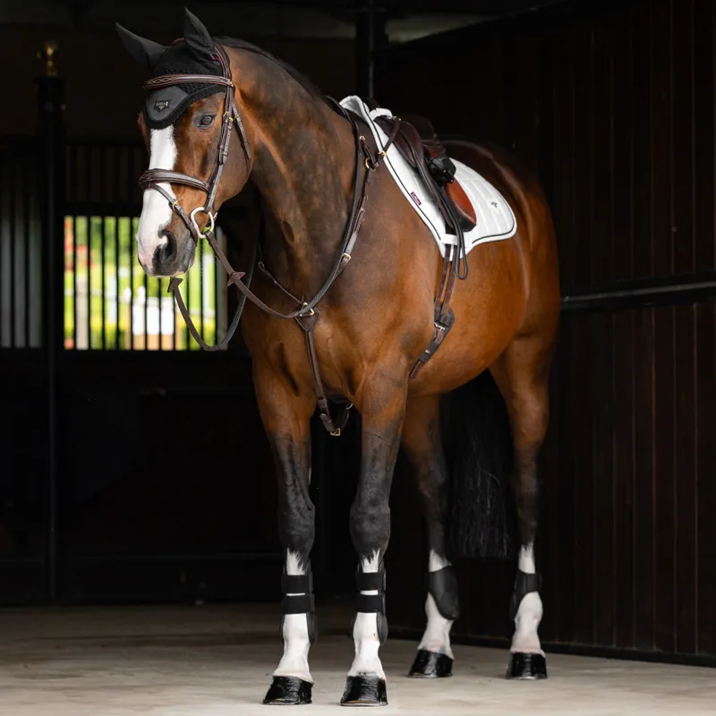 LeMieux Loire Classic Satin Close Contact Square - White-2