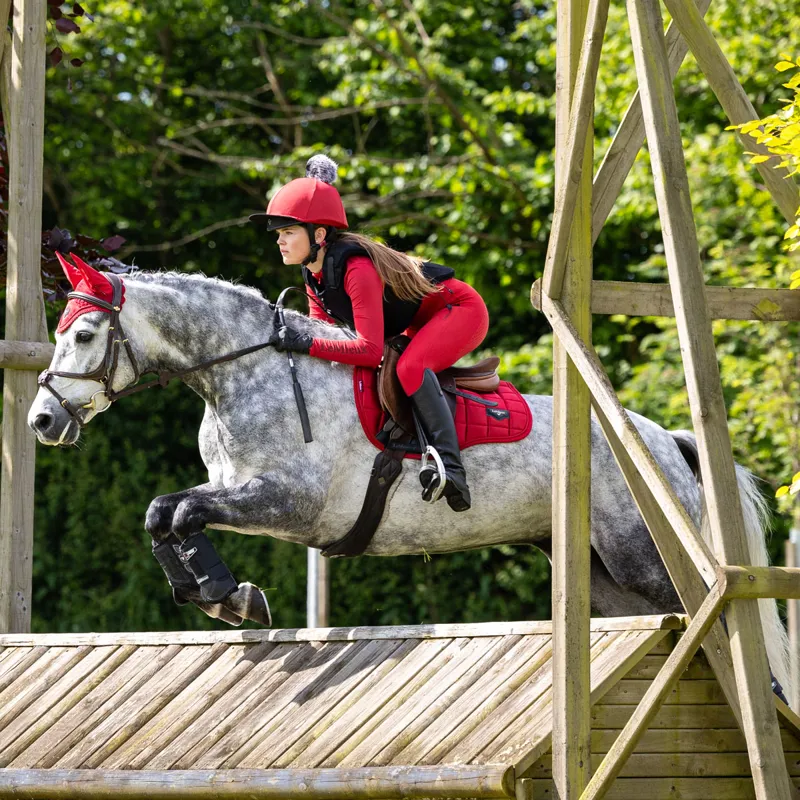 LeMieux Loire Classic Satin GP Square - Chilli-2