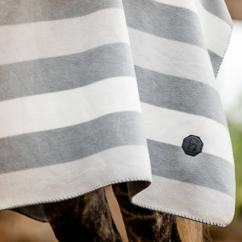 Horseware Newmarket Fleece Blanket Cooler - Witney Charcoal-2