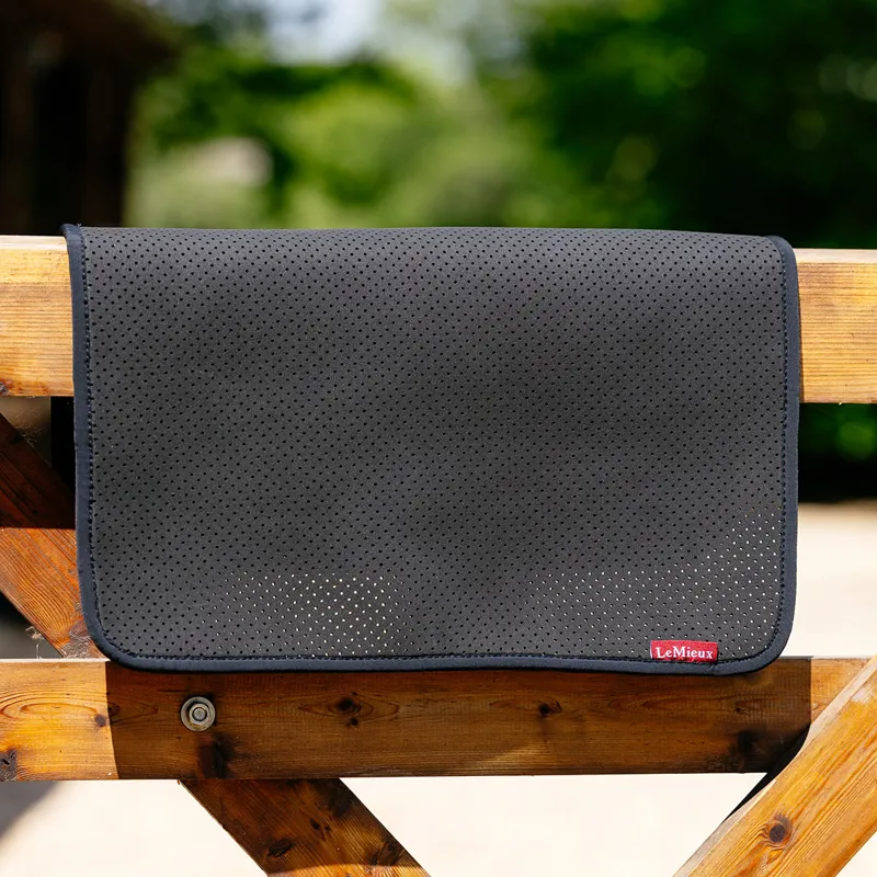 LeMieux Non-Slip Half Pad Square - Black-3