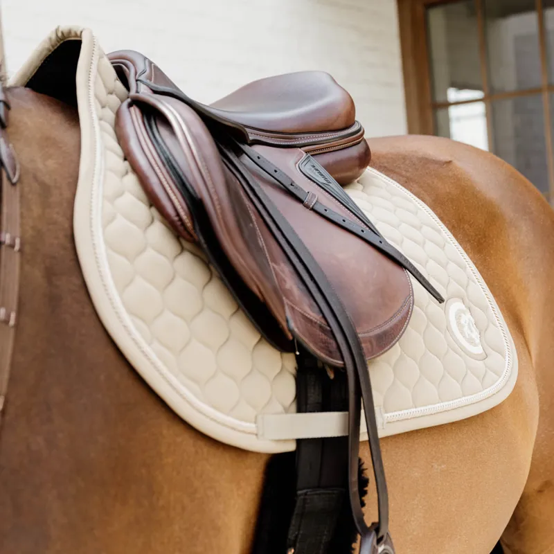 Kentucky 3D Logo Onion Quilt Jump Saddlecoth - Beige-1