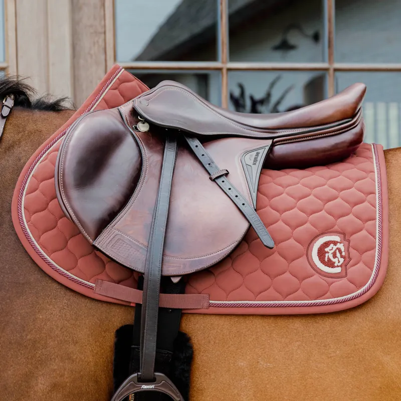 Kentucky 3D Logo Onion Quilt Jump Saddlecoth - Fuchsia