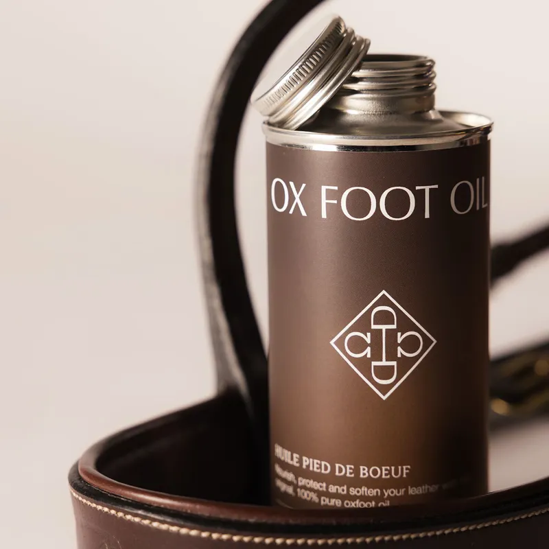 Grooming Deluxe Oxfoot Oil-1