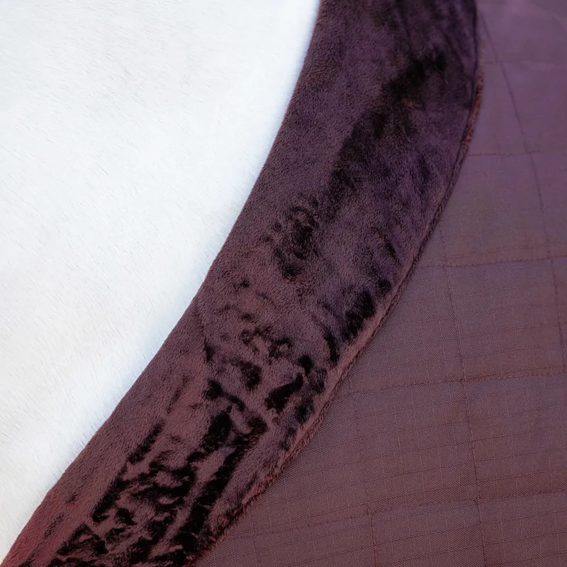 LeMieux Kudos Luxe Lined 100g Stable Rug - Damson-2