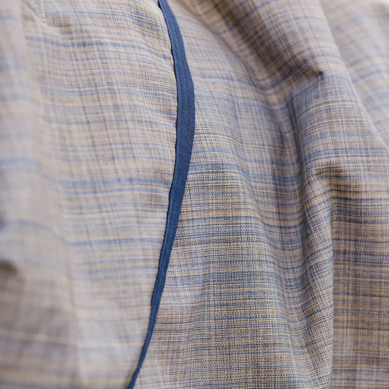 Amigo Revive Plus 900D 50g Detachable Neck Turnout Rug - Seasonal-5