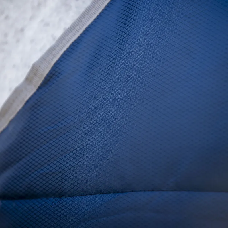 Amigo Ripstop Insulator 200g Stable Rug - Navy/Titanium Grey-5