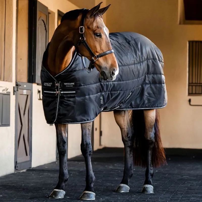 Amigo Ripstop Insulator Plus 200g Detachable Neck Stable Rug - Black-1