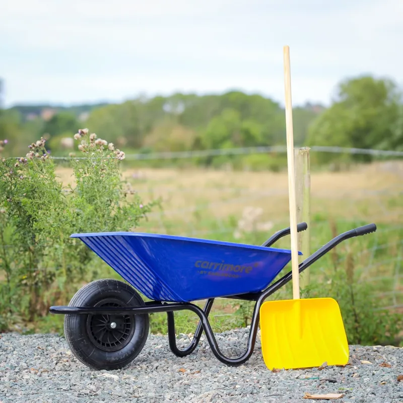 Saddlers Yard Scoop/Snow Shovel - Yellow-1