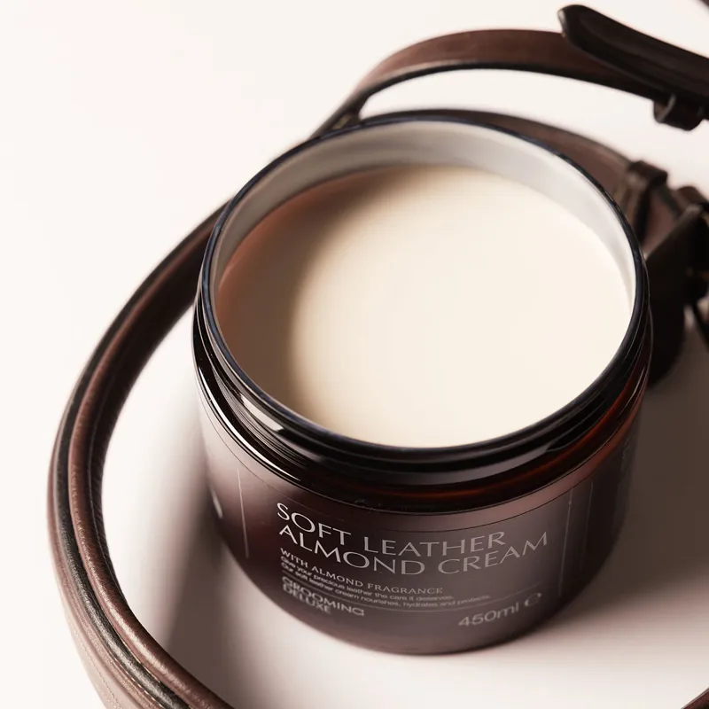 Grooming Deluxe Soft Leather Almond Cream-5