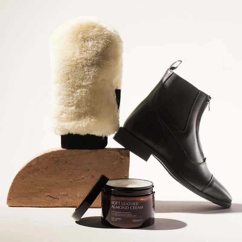 Grooming Deluxe Soft Leather Almond Cream-3