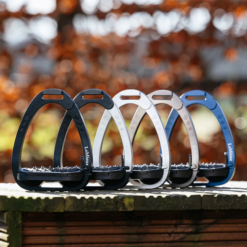 LeMieux Vector Balance Stirrups - Aluminium - TRIAL-1