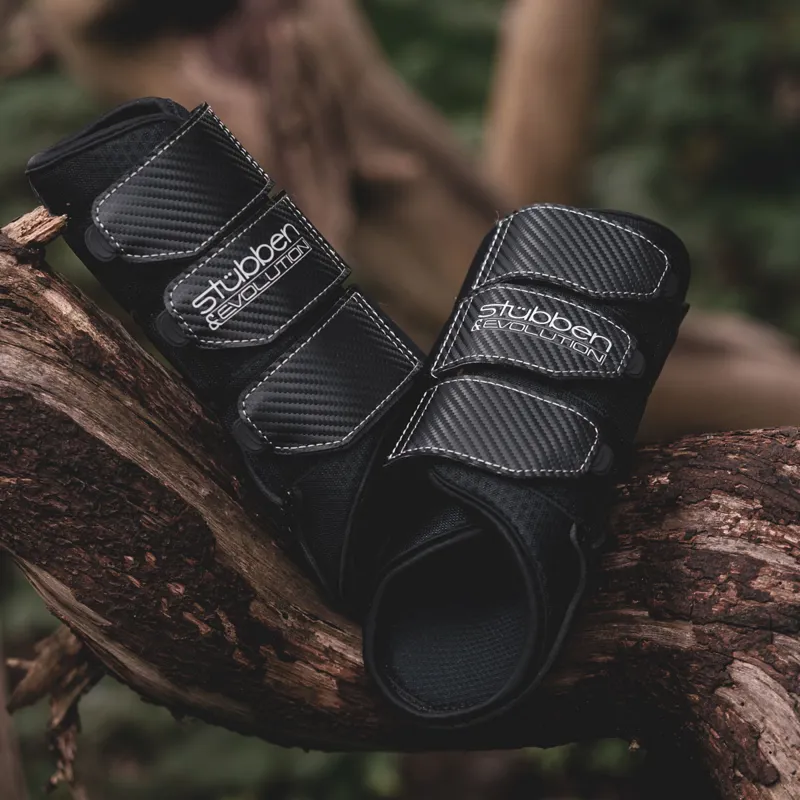 Stubben and Evolution Airflow Brushing Boots - Black-2