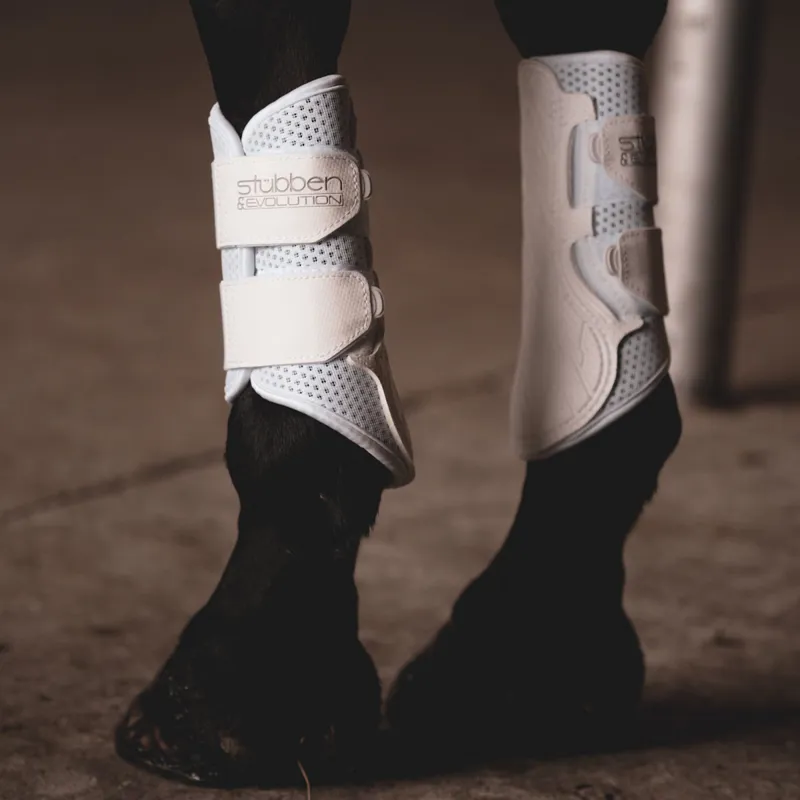 Stubben and Evolution Airflow Brushing Boots - White-4