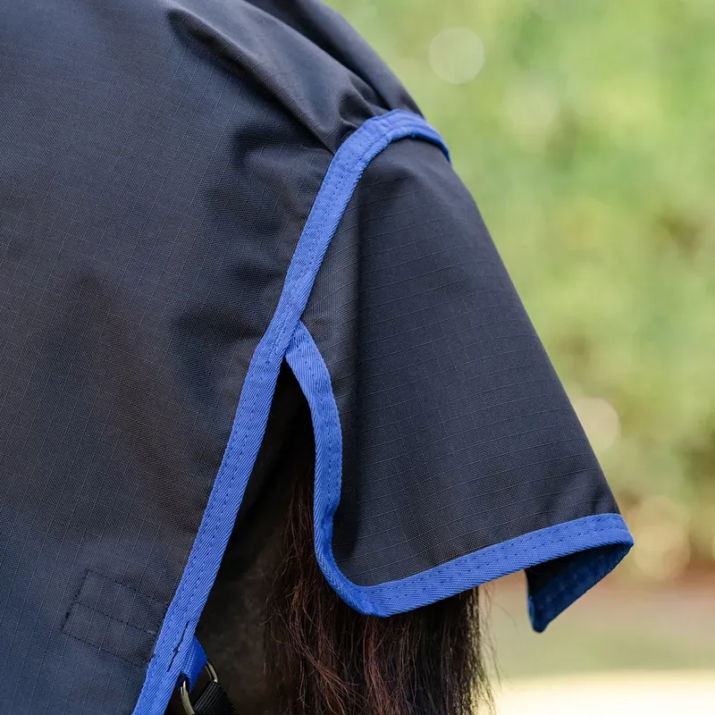 Amigo Ripstop 900D Plus Petite 200g Turnout Rug - Black/Classic Blue-4