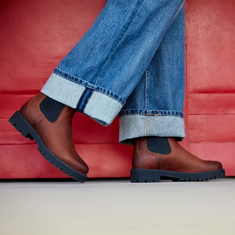 Ariat Wexford Lug Mid Waterproof Ladies Chelsea Boots - Rockwood-1