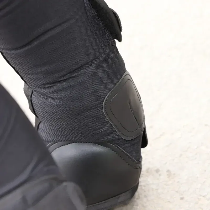 ARMA Air Defence Travel Boots - Black-10