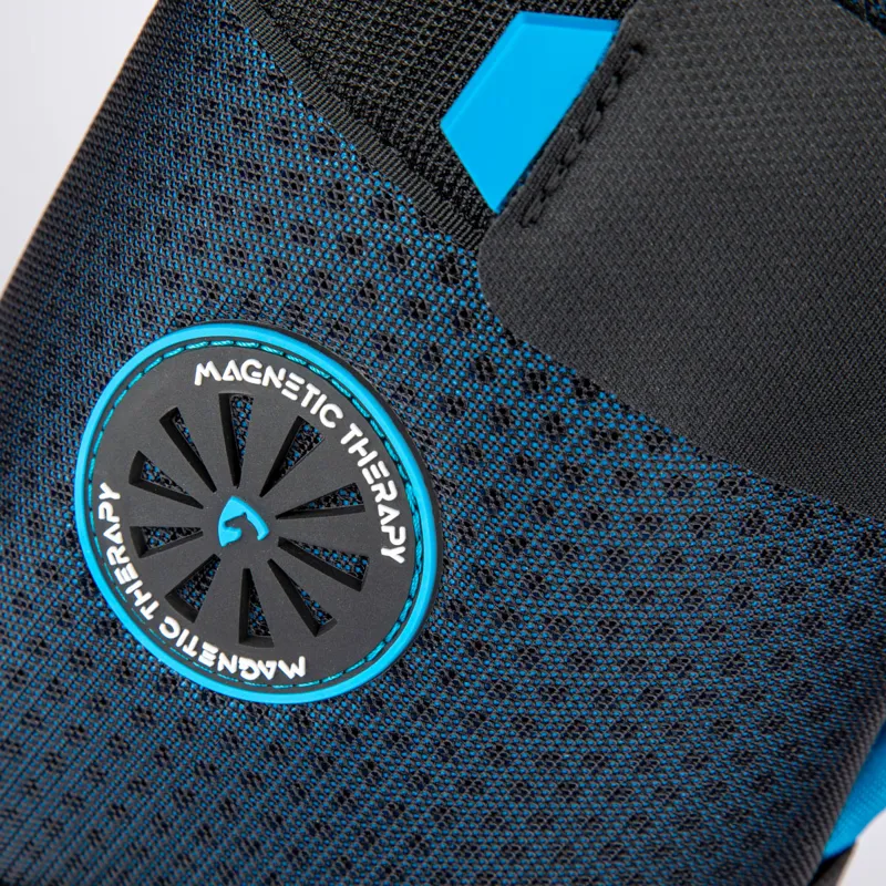 ARMA Magnetic Boots - Black/Blue-2