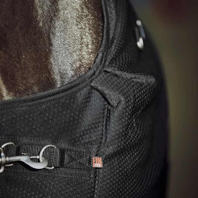 Catago FIR-Tech Healing Cooler Rug - Black-4