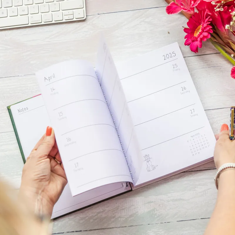 Emily Cole 2025 A5 Ringbound Diary-2