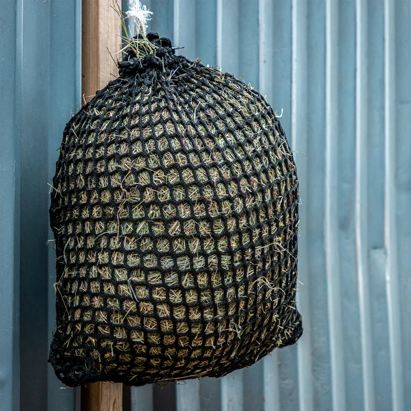 Equilibrium Portion Pacer Slow Feeder Haynet - Black