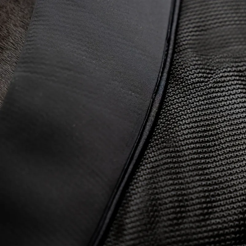 Eskadron Sigma 100g Stable Rug - Black-2