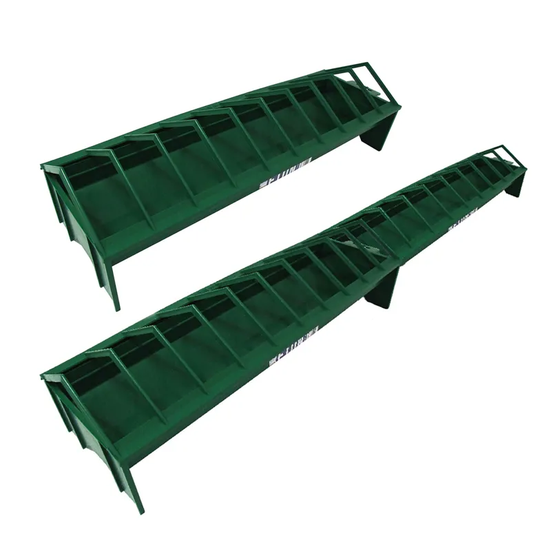 Eton Wide Chicken Trough Feeder - Green