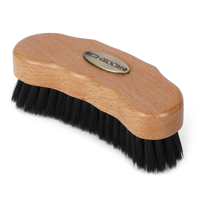 Shires EZI-GROOM Premium Face Brush