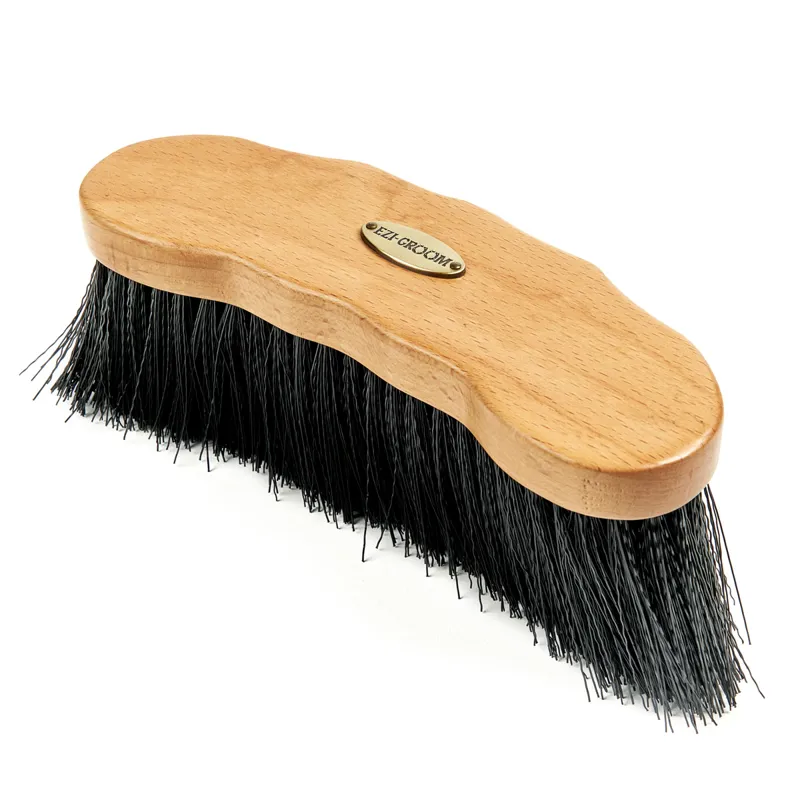 Shires EZI-GROOM Premium Long Dandy Brush