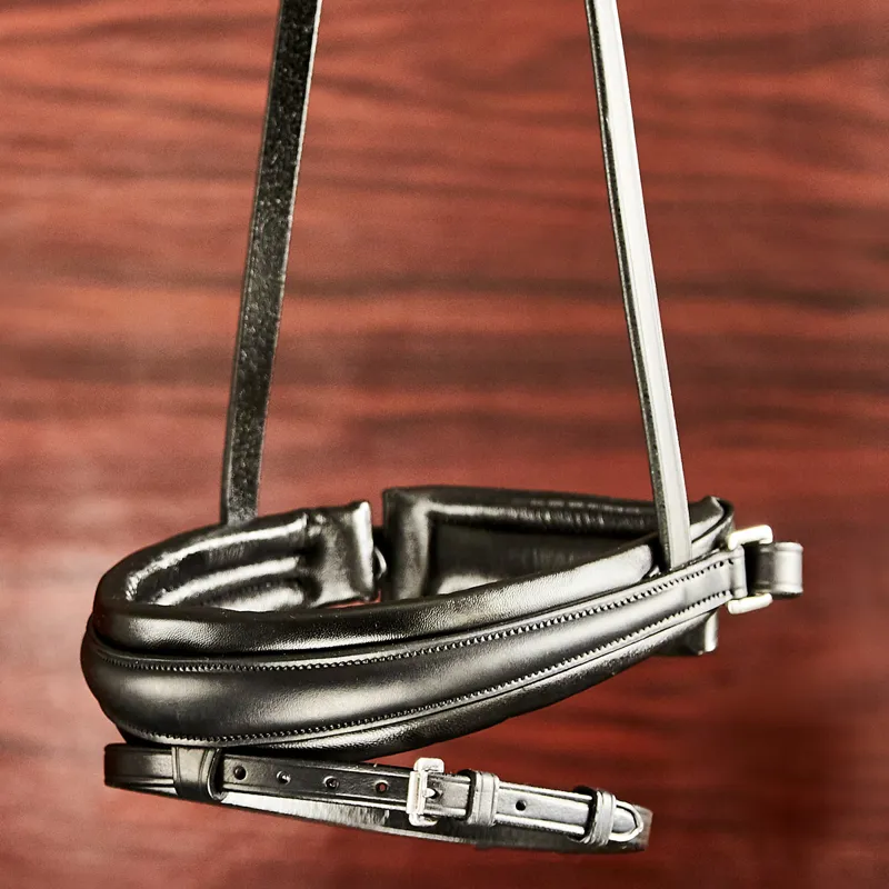 Finesse Cayenne Flash Bridle - Black/Silver-2