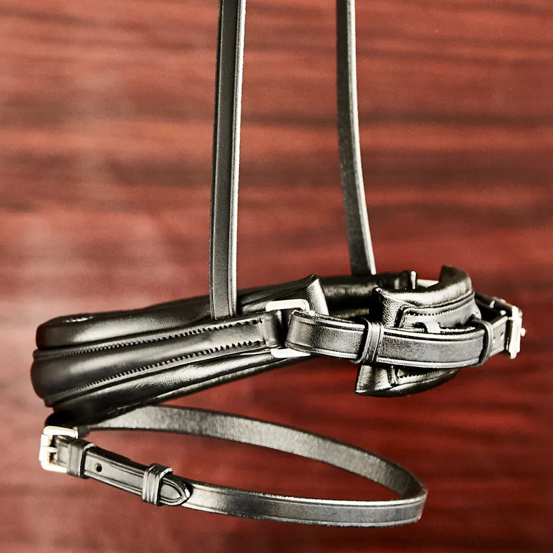 Finesse Cayenne Flash Bridle - Black/Silver - TRIAL-2