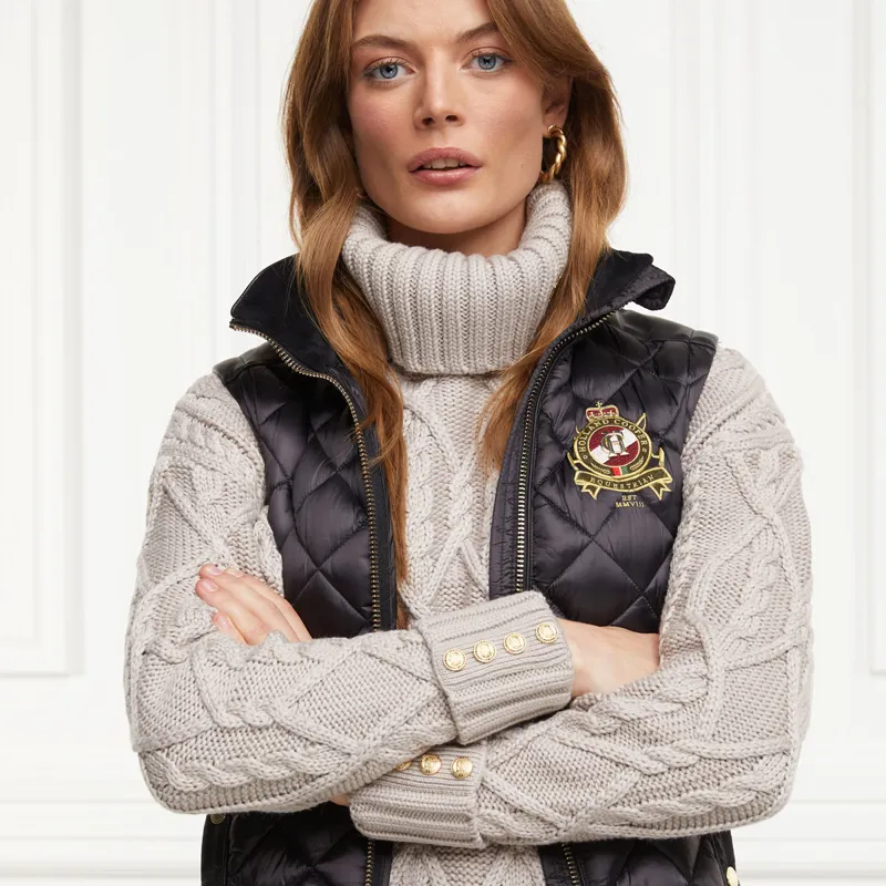 Holland Cooper Diamond Quilt Classic Ladies Gilet - Black-2
