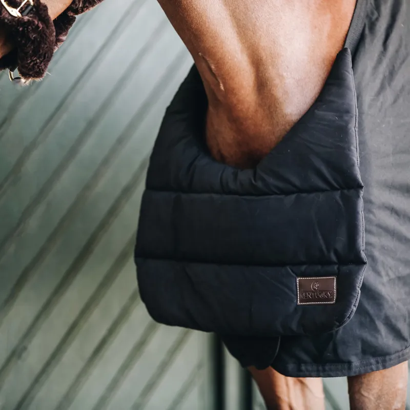 Kentucky Summer Rug Bib - Black