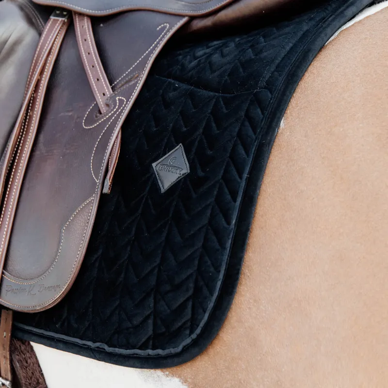 Kentucky Skin Friendly Velvet Dressage Saddlecloth - Black-1