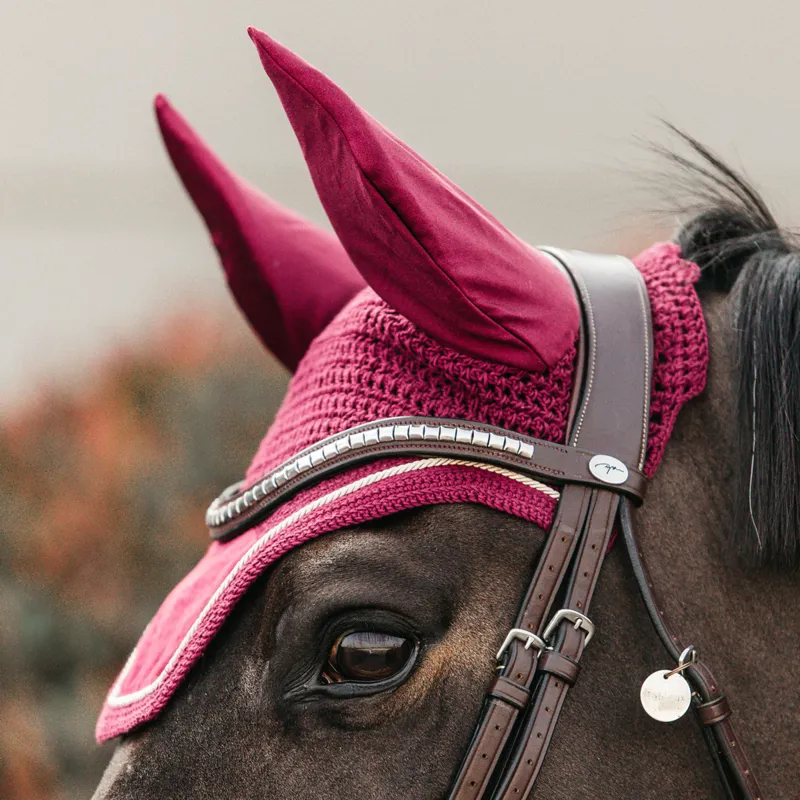 Kentucky Wellington Velvet Fly Veil - Fuchsia-2