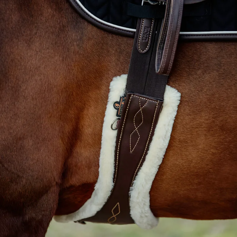 Kentucky Sheepskin Anatomic Girth - Brown-2