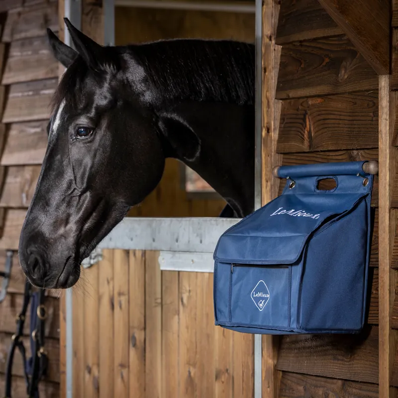 LeMieux Grooming Bag with Bar Navy