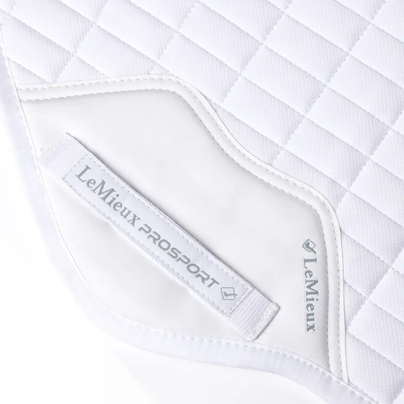 LeMieux Self-Cooling Close Contact Saddlecloth - Arctic White-1