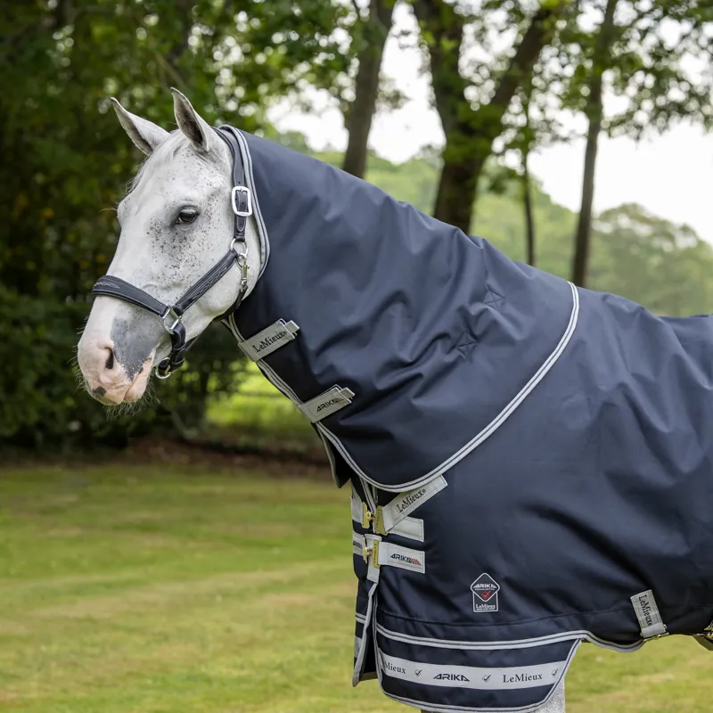 LeMieux Arika Featherweight 0g Neck Cover - Navy