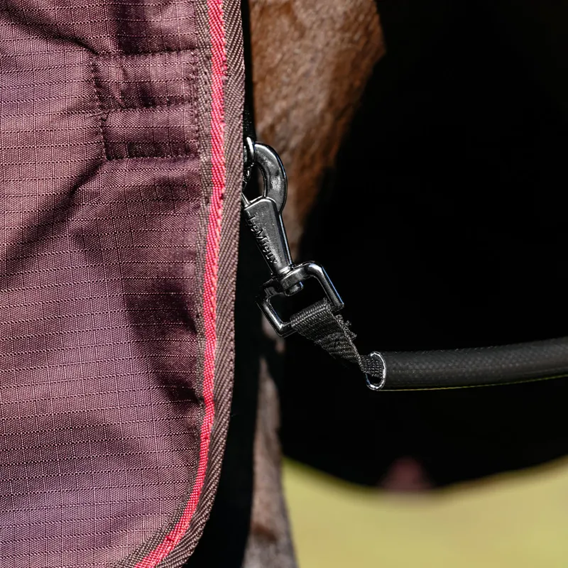 LeMieux Arika Ripstop 600D 0g Detachable Neck Turnout Rug - Cranberry-4