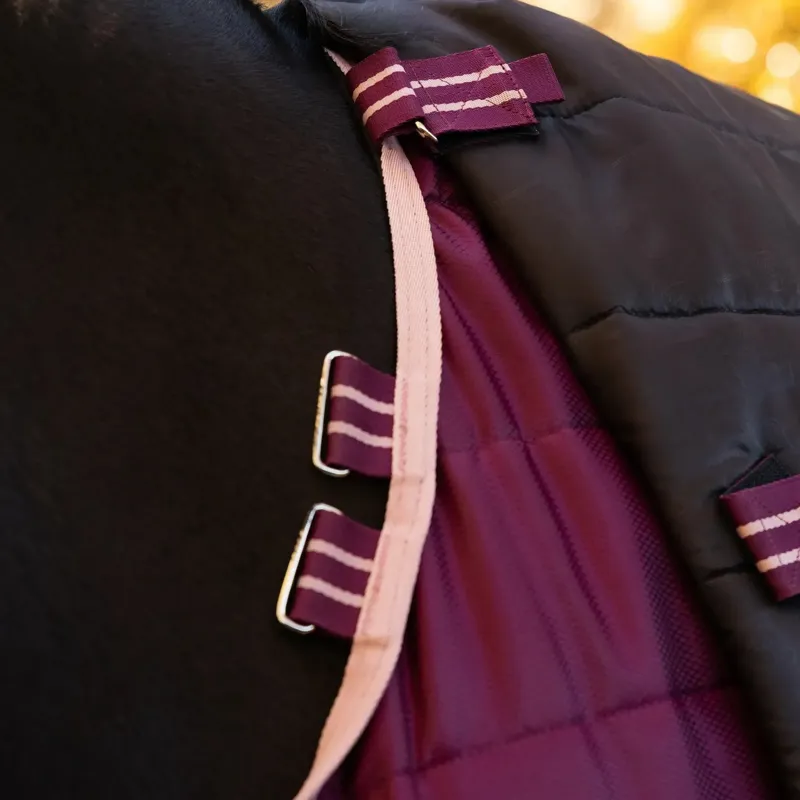 LeMieux Arika Stable-Tek 100g Detachable Neck Stable Rug - Blackberry-3