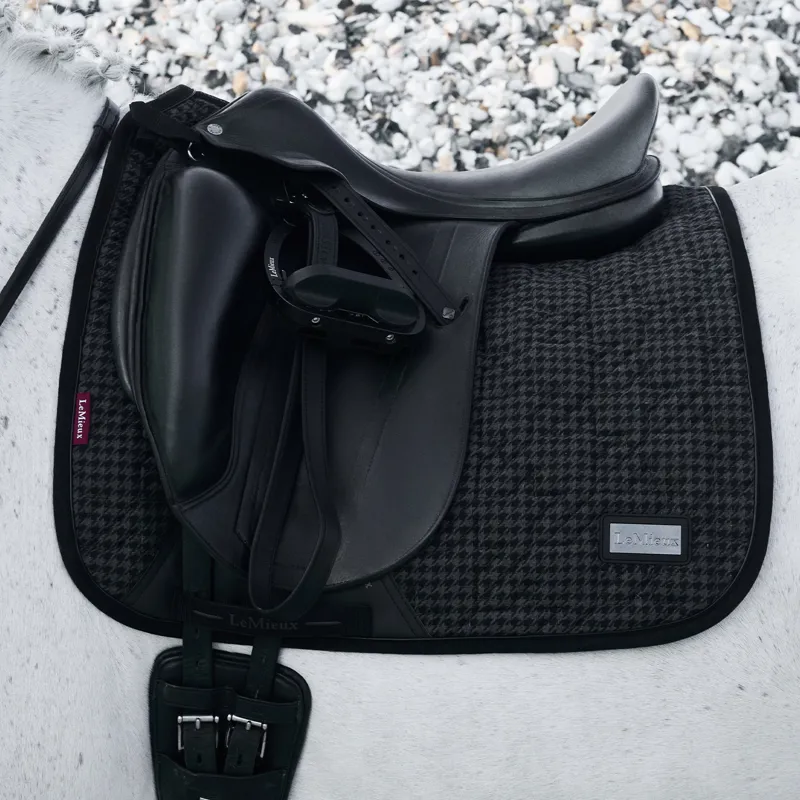 LeMieux Aspen Dressage Saddlecloth - Houndstooth-1