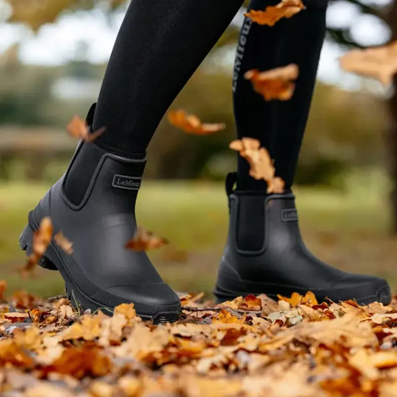 LeMieux Bramshaw Womens Chelsea Short Wellies - Black-3