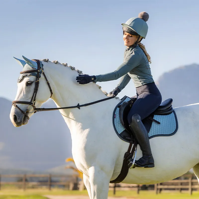 LeMieux Casey Hat Silk - Glacier-2