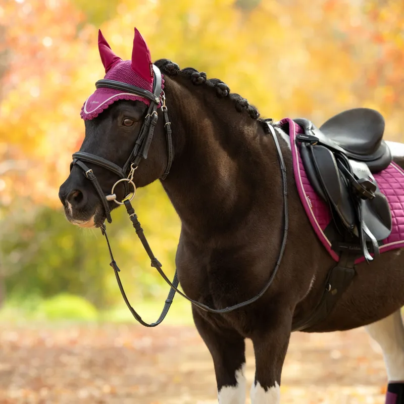 LeMieux Classic Fly Veil - Blackberry-1